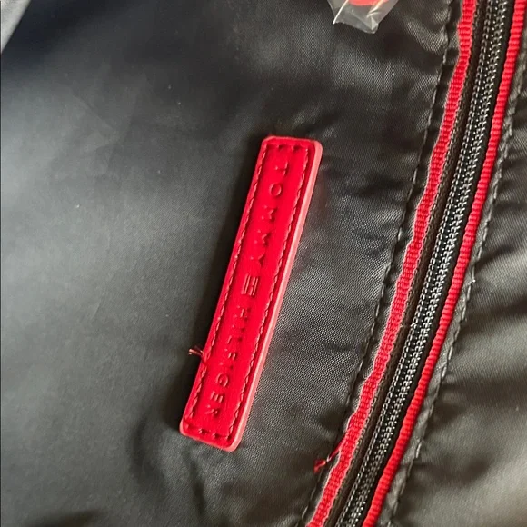 Tommy Hilfiger Women's Geometric Black and Red Shoulder Bag - Picture 10 of 15